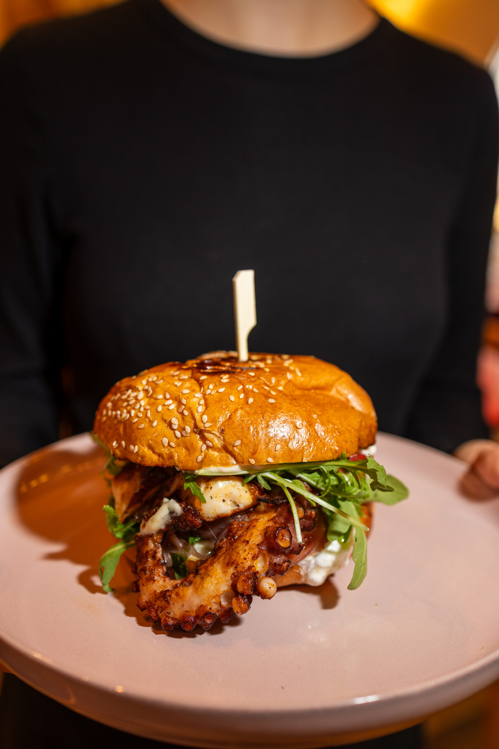 Burger z ośmiornicy Mollinari Wrocław