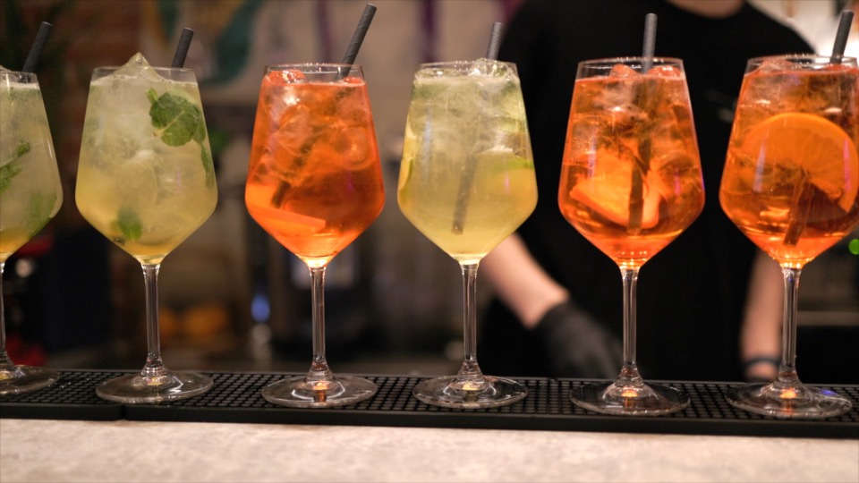 Spritz Wrocław restauracja Mollinari przy Rynku